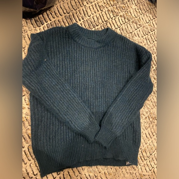 Cozy Sweater - Picture 3 of 3